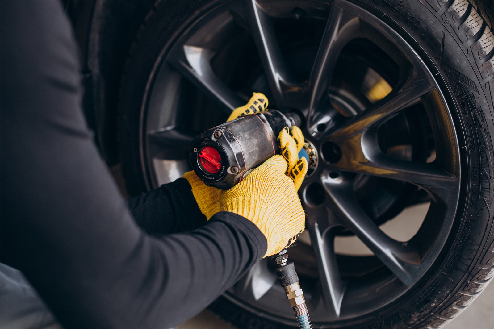 TIRE CHANGE